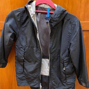 GAP Kids Rain coat / wind breaker size small (6-7)